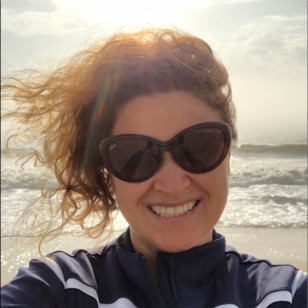 Meet your Posher, Elaine